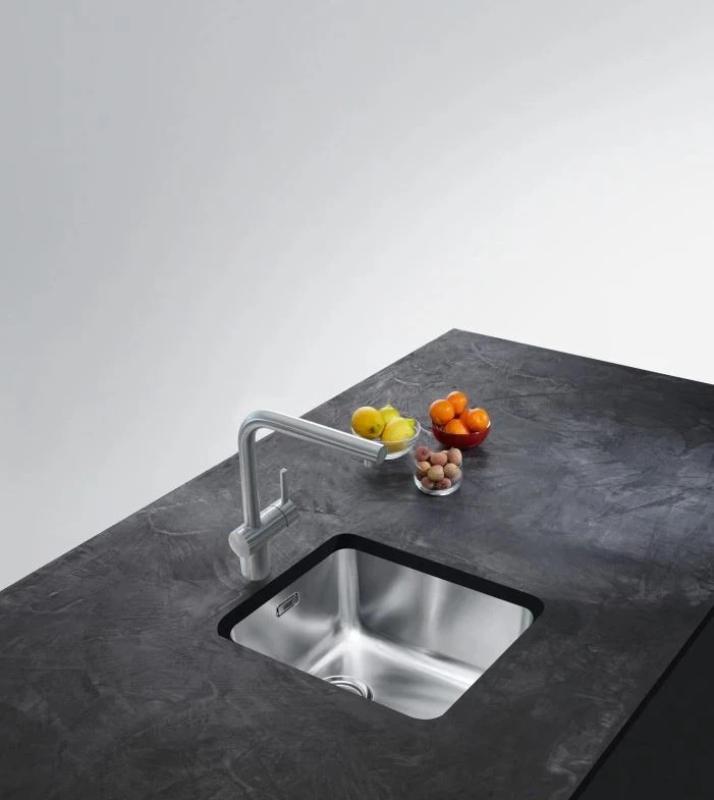 Franke massiv rustfrit stål Køkkenhane Atlas Neo drejelig tud 115.0521.435