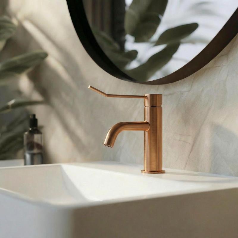 Waterevolution Flow håndvaskarmatur inkl. klikprop PVD børstet kobber T111CPE