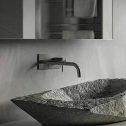 Waterevolution Flow indbygget håndvaskarmatur med dækplade PVD Gun Metal med tud 25cm T1161GME-25