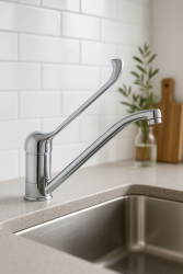 PB Clinic køkkenarmatur til handicappede med drejelig tud og lang håndtag, krom 1208953266