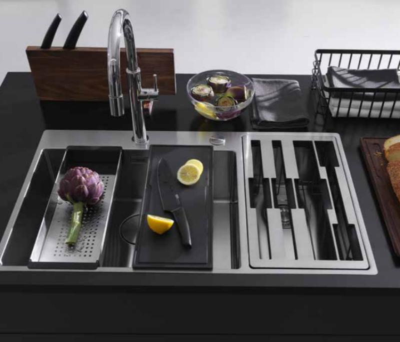 Franke Box Center BWX220-54-27 rustfrit stål vask til venstre med skærebræt, knivsæt og trådkurv 86x51cm 127.0587.643