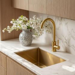 Quadri York køkkenarmatur PVD mat guld med drejelig tud 1208955905