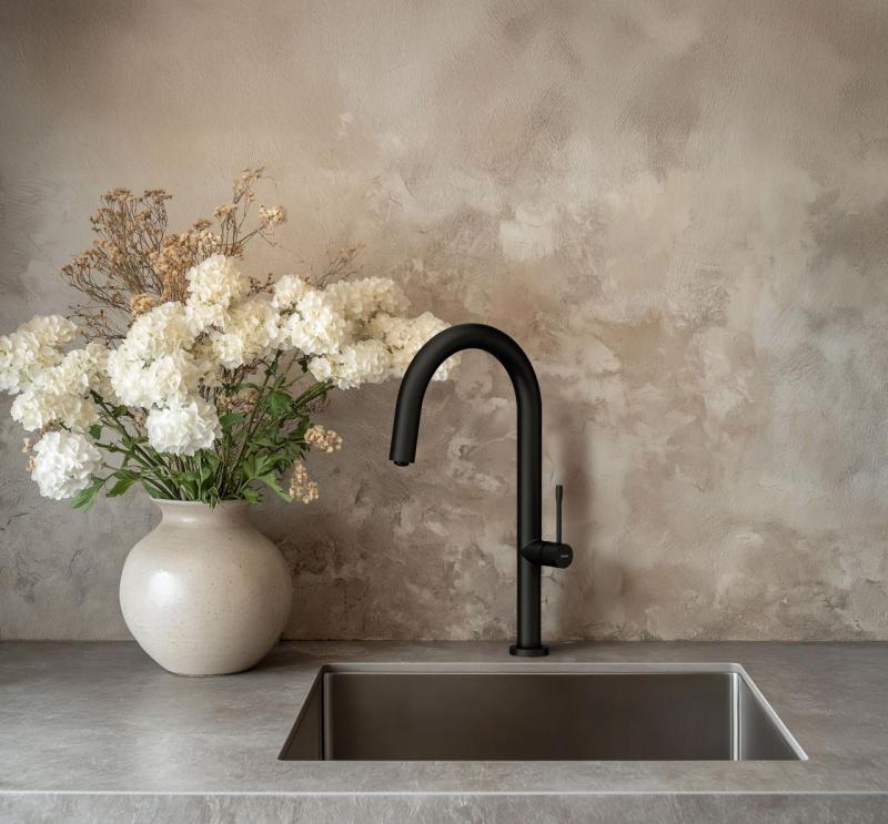 Quadri Brighton køkkenarmatur mat sort med drejelig tud 1208956107