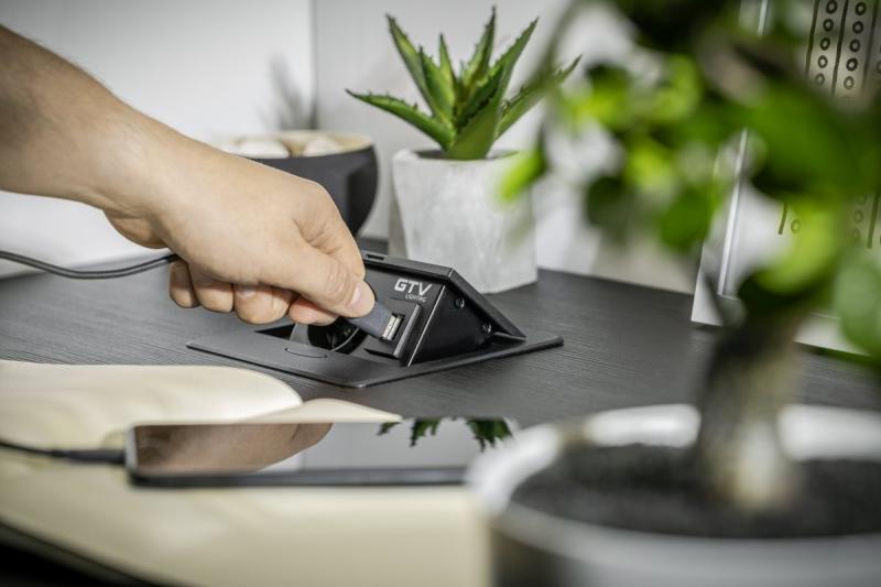 AVARO træk-ud strømstik 1208958672