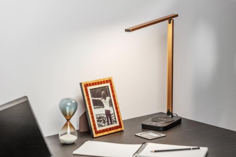 Bureau decor lamp Bressi 8W 450lm AC220-240V 3-CCT Trådløs Opladning USB PF>0,5 RA>80 Sort / Guld 1208962479