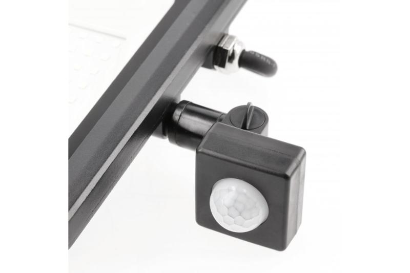 LED-projektør iNEXT med bevægelsessensor 20 W 1600 lm, PF>0,9, RA>80, IP65, 120°, 6400 K, sort krop 1208962859