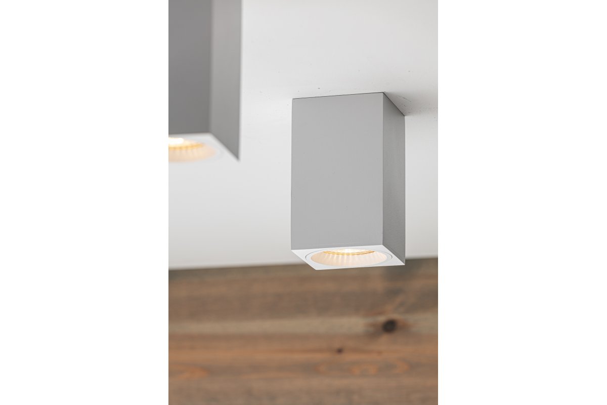 Dekorlampe overflademonteret SENSA MINI aluminium 70x70x115 IP20 max 50W firkantet hvidt hus. 1208964014