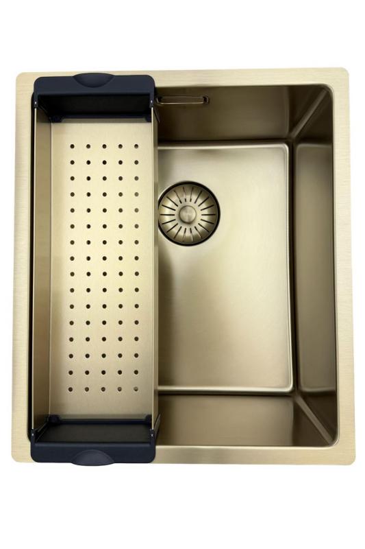 Pure.Sink Prestige vask 34x40 cm PVD Guld 10mm radius underbygning, planmontering og overbygning PPG3440-60