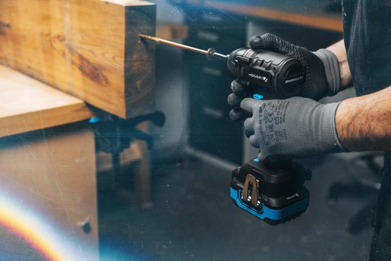 HÖGERT akku-slagnøglesæt 200 Nm 18V med børsteløs motor