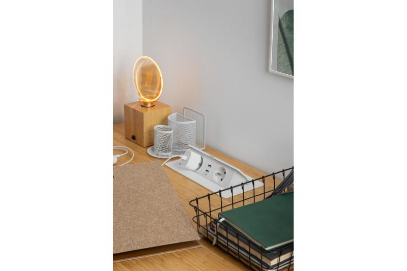 Blød udtrækkelig stikkontaktmodul.