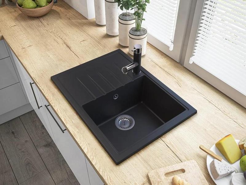 Graniteland Ceres Køkkenarmatur Sort med Udtrækkelig Tud og Dobbelt-Funktion Håndbruser 1208970707