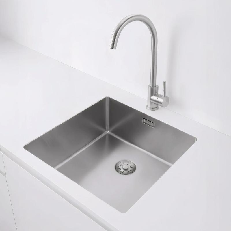 Pure.Sink Exclusivo RVS vask 40x40 cm 10mm radius underbygning, planbygning og overbygning PEX4040-02