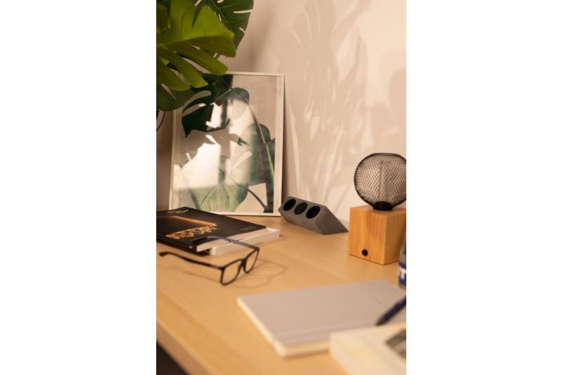 Møbelstik SOFITO, 2xSHUKO, USB A+C, kabel 1,5 m, grå flock