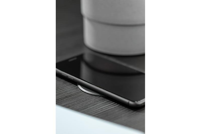 Trådløs opladningsenhed med hurtig opladning, indbygget, sort