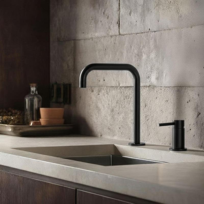 Pure.Sink Luxion 2-huls mat sort køkkenarmatur med U-udløb PLX2HU-10