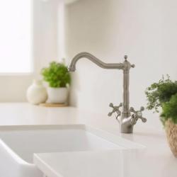 Aquanello Heritage Ascot Klassisk køkkenarmatur i rustfrit stål med vinklet udløb NB-4002-HA